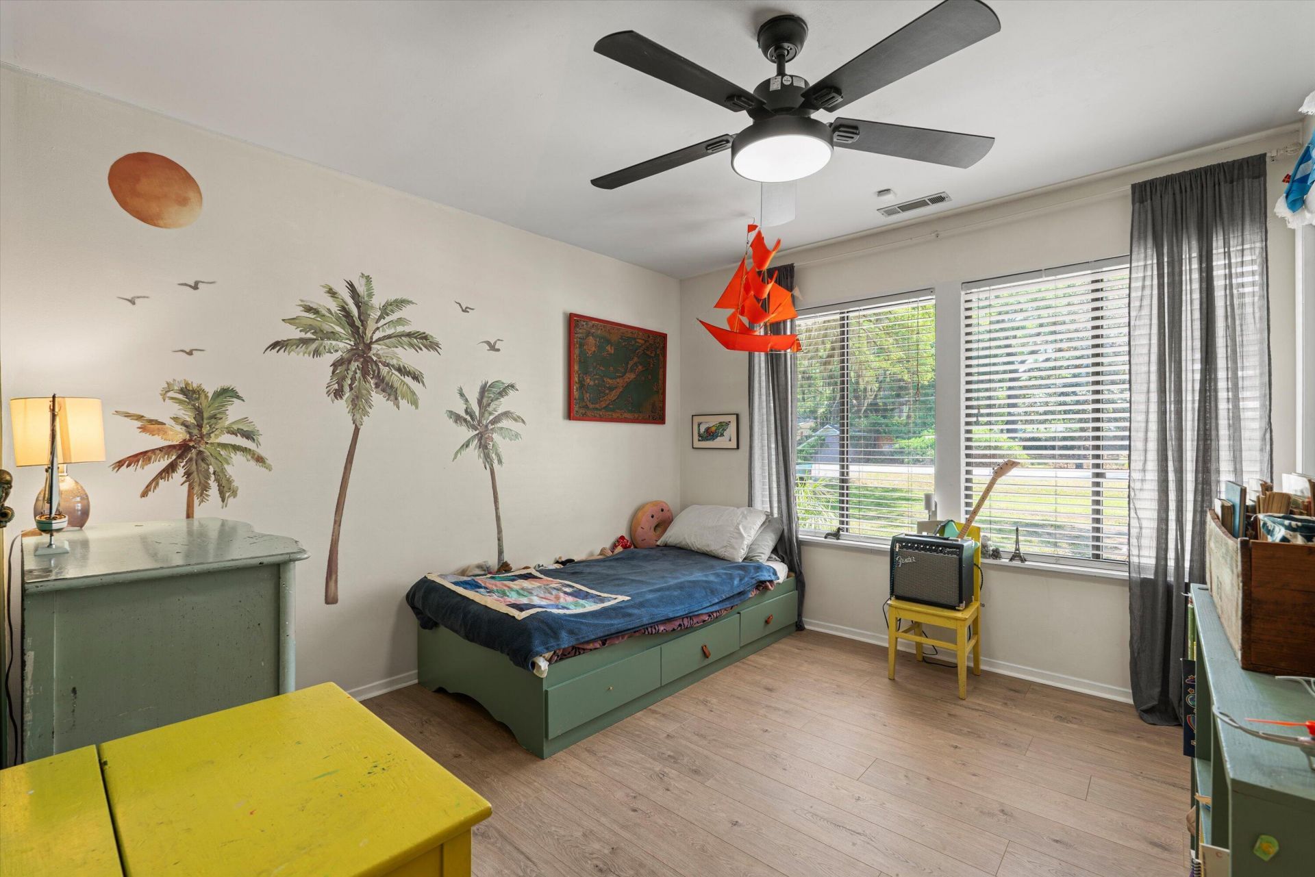 6027 Vaux Road Photo 18