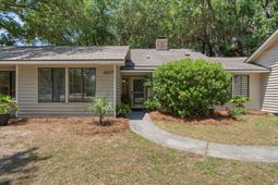 6027 Vaux Road photo 4