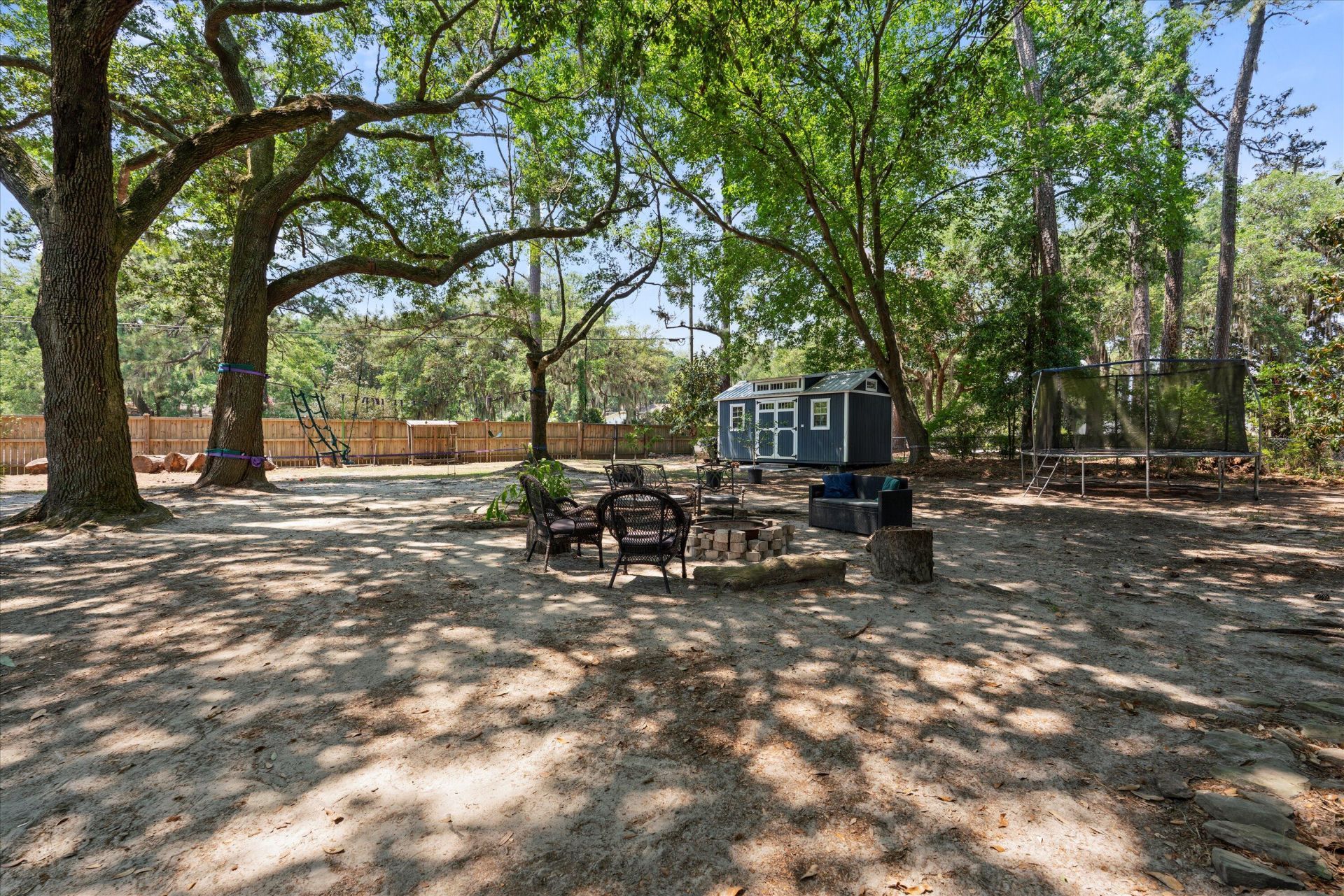 6027 Vaux Road Photo 24