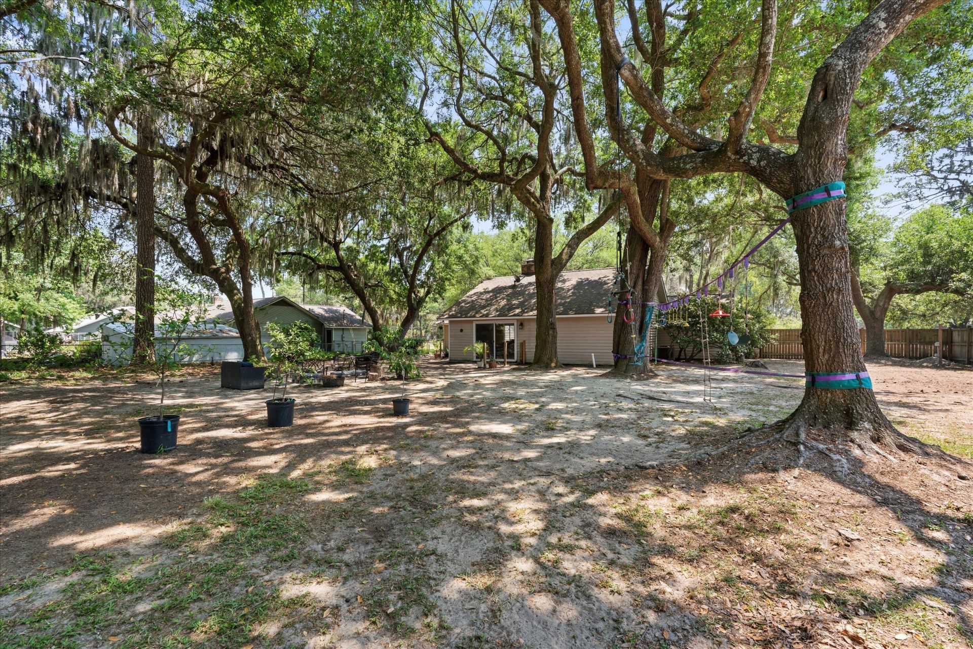 6027 Vaux Road Photo 27