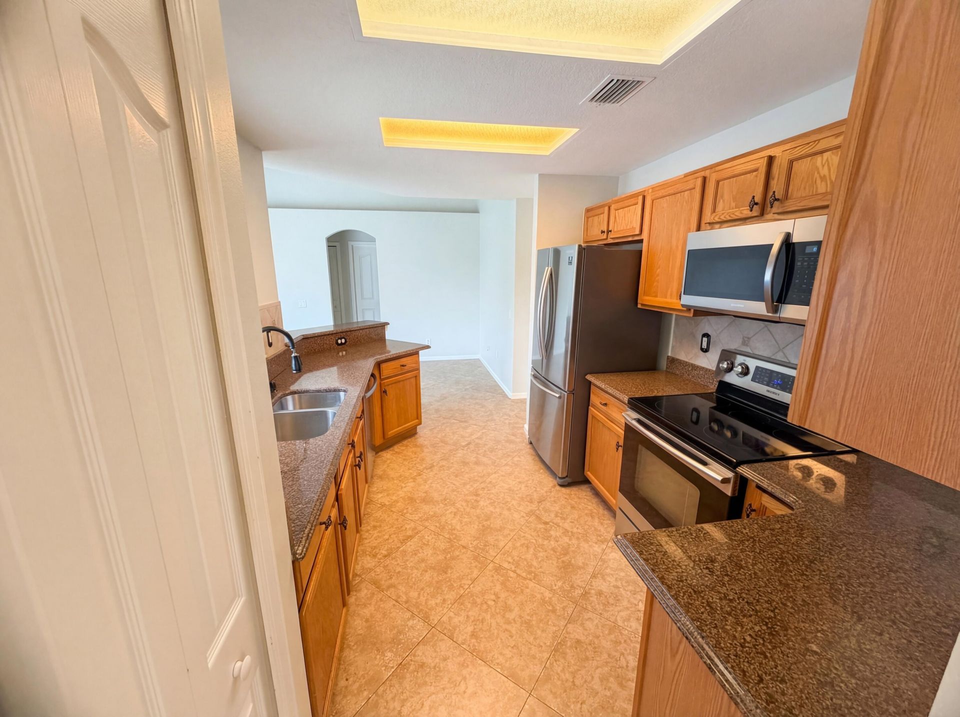 2332 SE Berkshire Boulevard, Port Saint Lucie, FL 34952 Photo