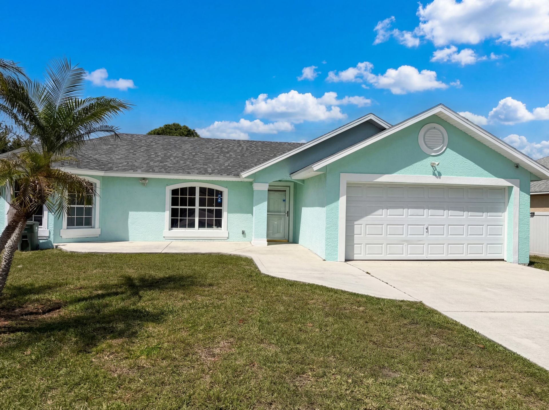 2332 SE Berkshire Boulevard, Port Saint Lucie, FL 34952 Photo