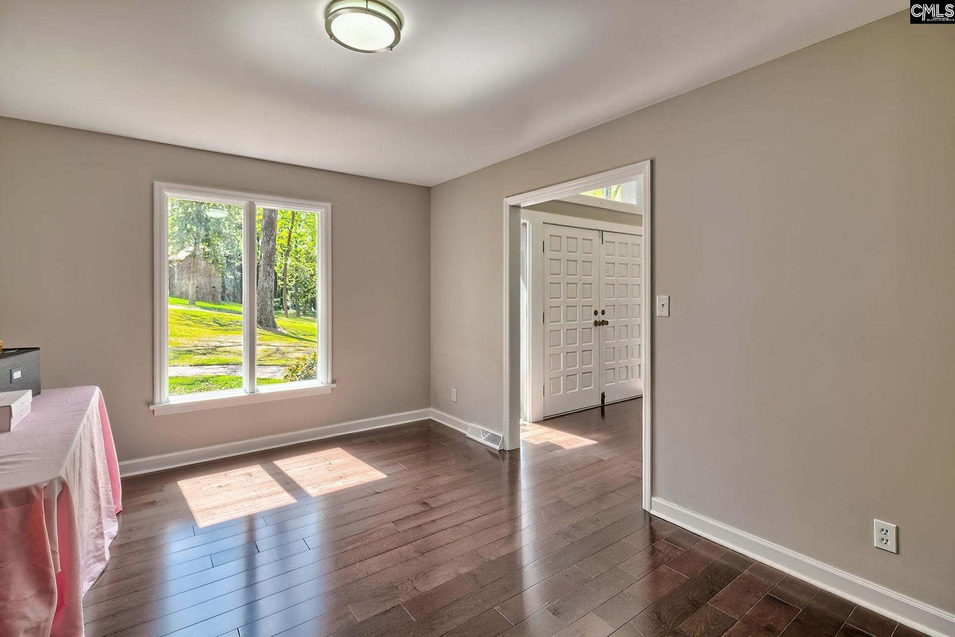 108 Middlebrook Drive  Photo 11