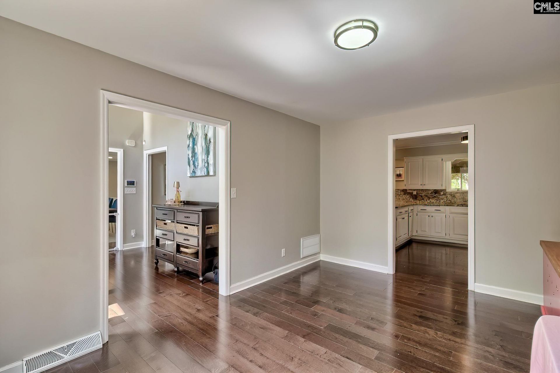 108 Middlebrook Drive  Photo 9