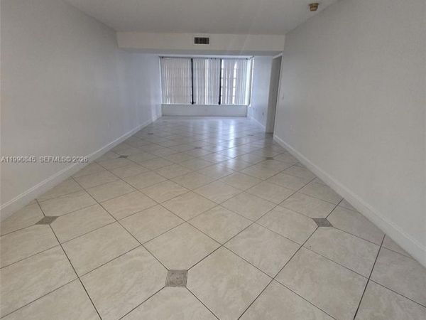 3500 Whitehall Dr , Unit 104, West Palm Beach, FL 33401