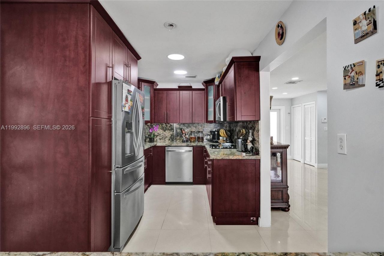 Please Call For Address, Miami, FL 33183 Photo