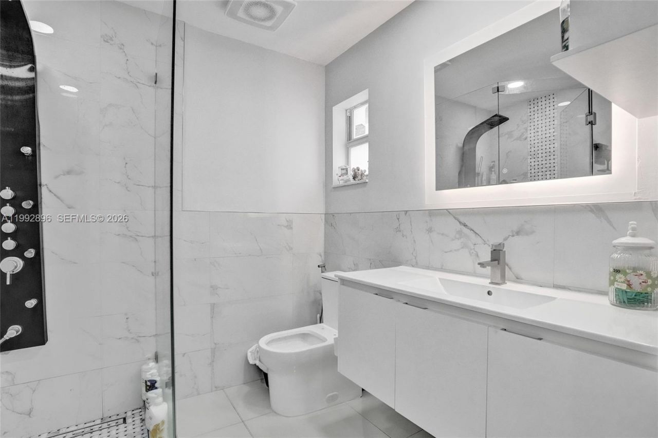 Please Call For Address, Miami, FL 33183 Photo