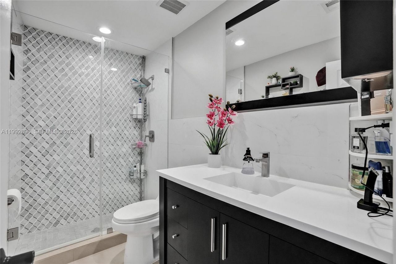 Please Call For Address, Miami, FL 33183 Photo