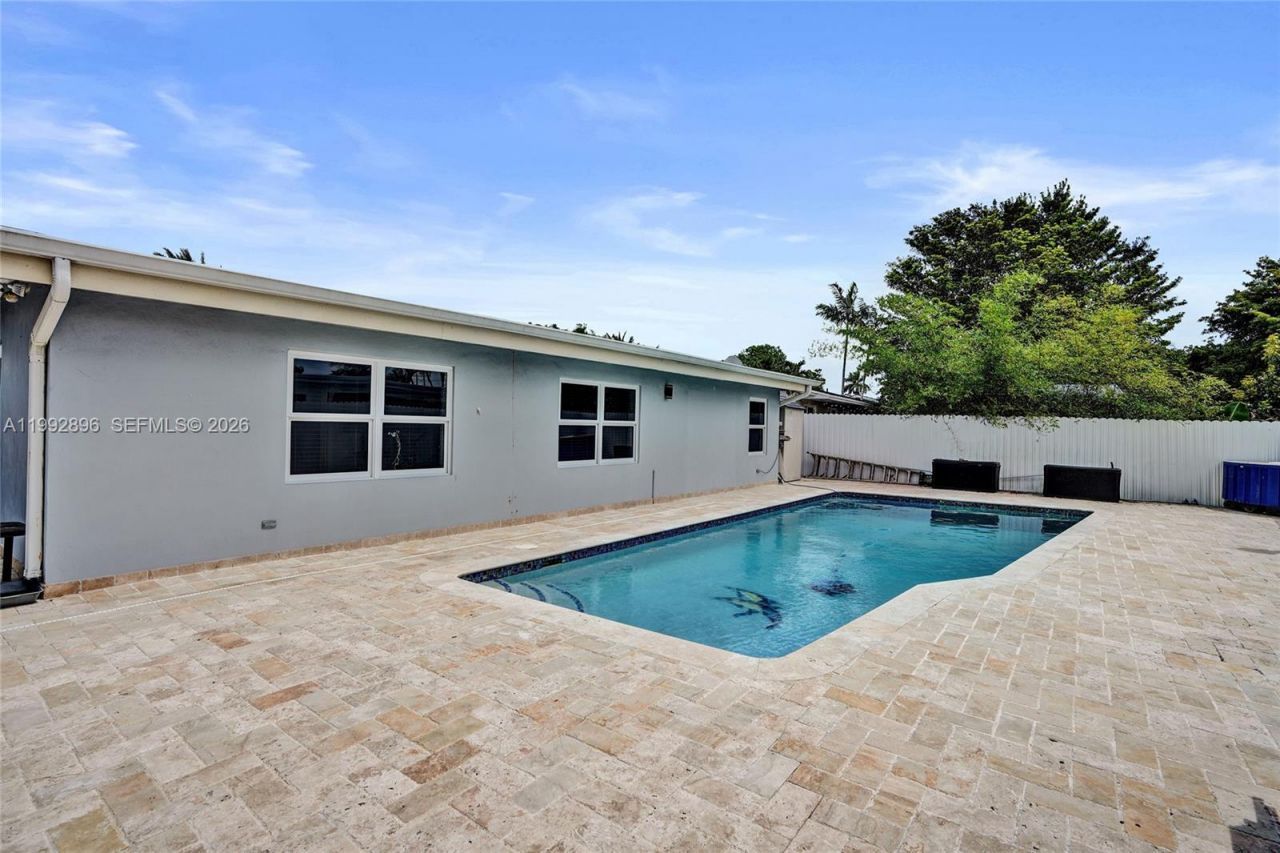 Please Call For Address, Miami, FL 33183 Photo