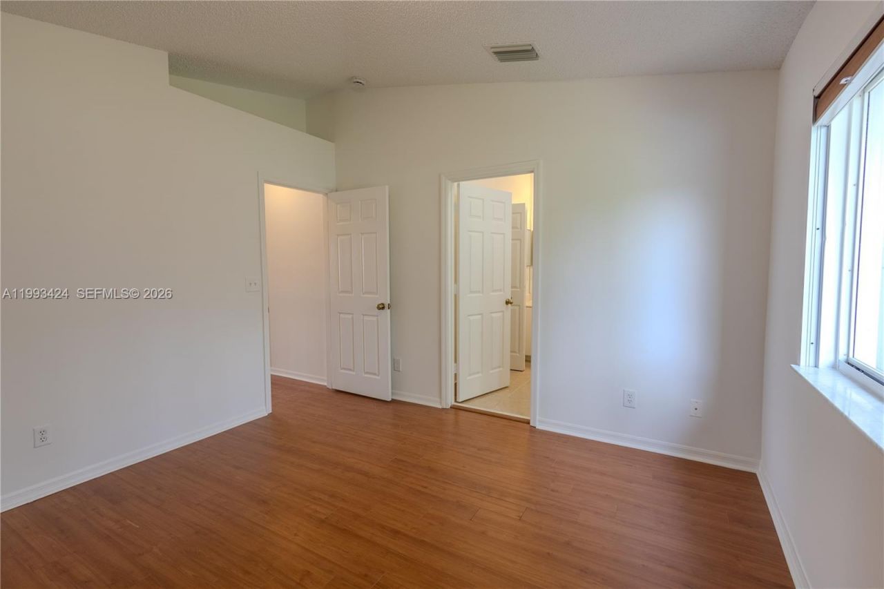 719 NW 208th Way, Unit 719, Pembroke Pines, FL 33029 Photo