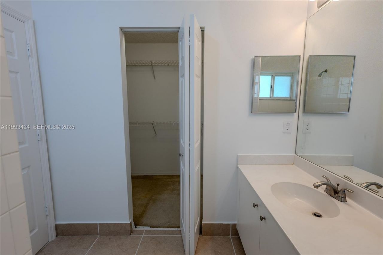 719 NW 208th Way, Unit 719, Pembroke Pines, FL 33029 Photo