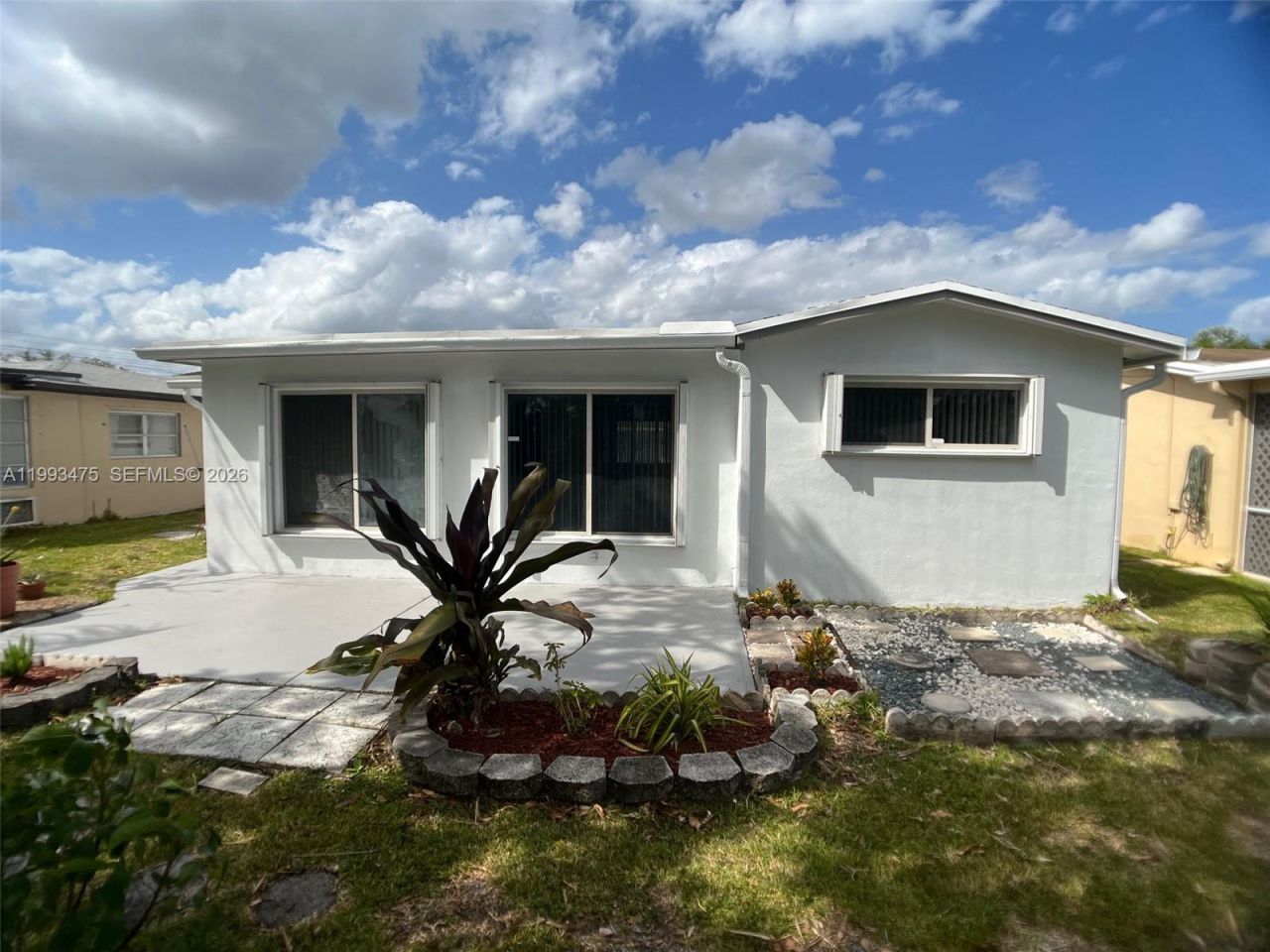 6990 NW 17th St , Margate, FL 33063 Photo