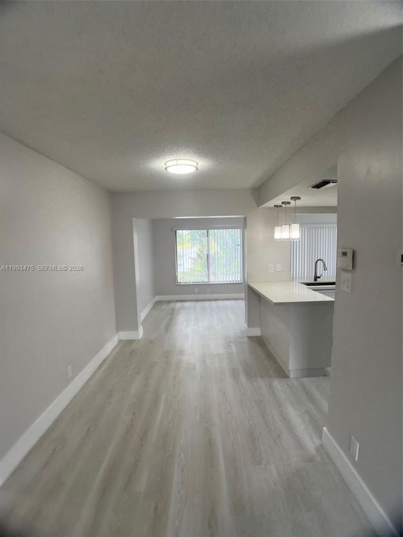 6990 NW 17th St , Margate, FL 33063 Photo