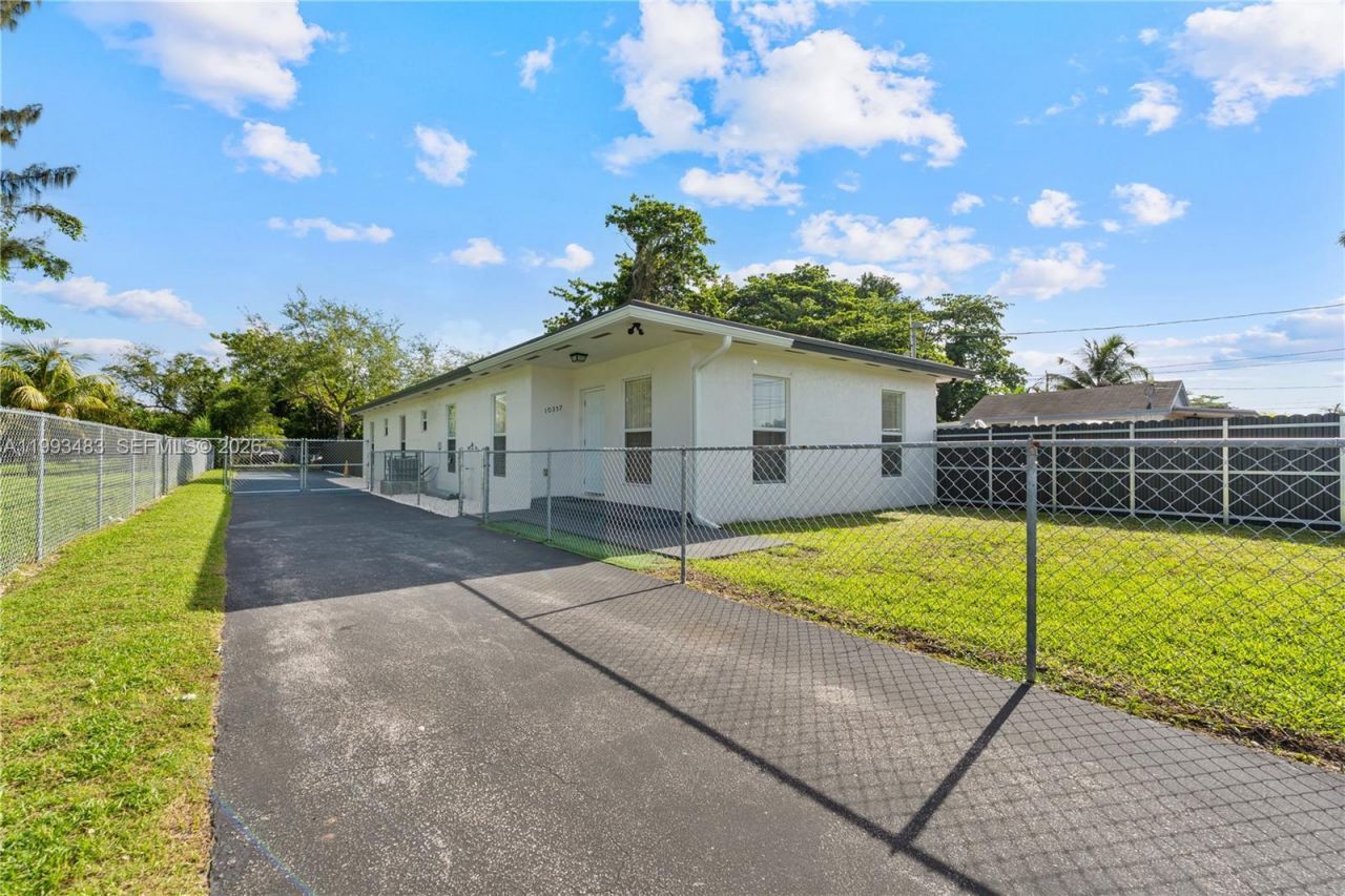 10357 SW 178th St, Unit 10357, Miami, FL 33157 Photo