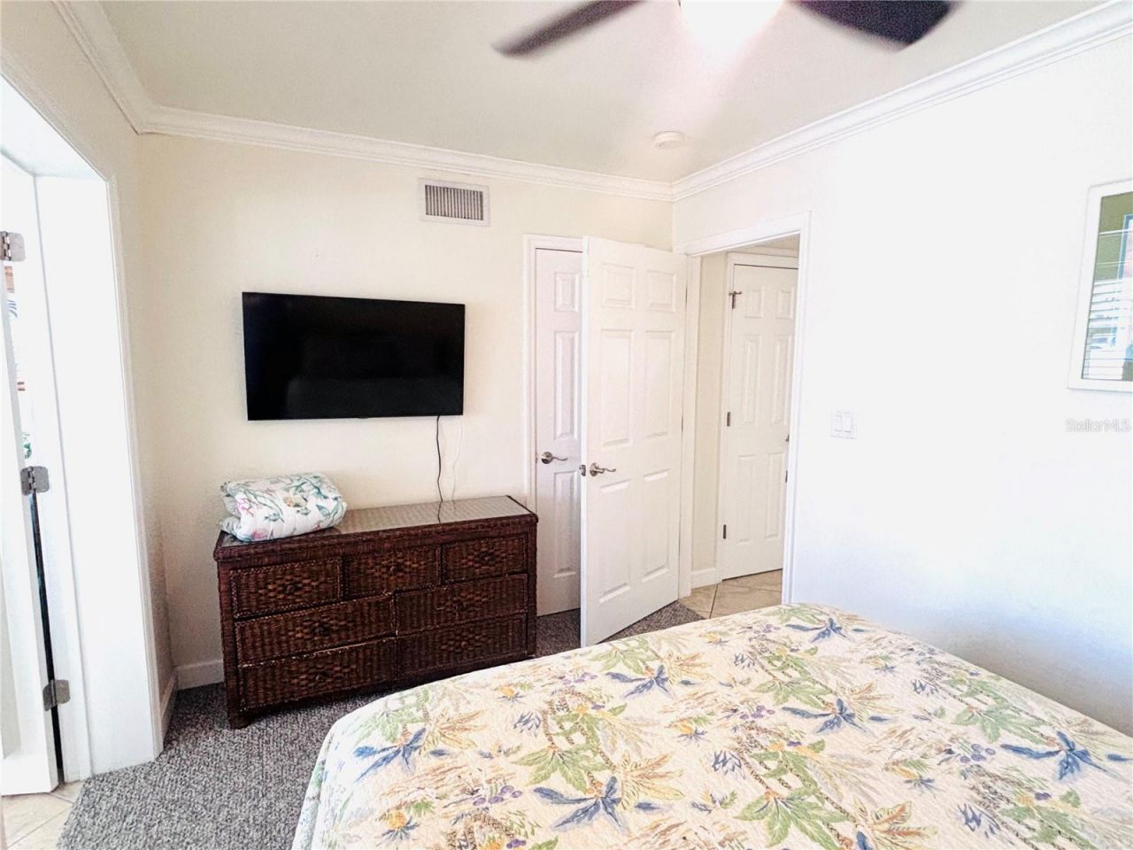 19417 Gulf Boulevard, Unit B209, Indian Rocks Beach, FL 33785 Photo