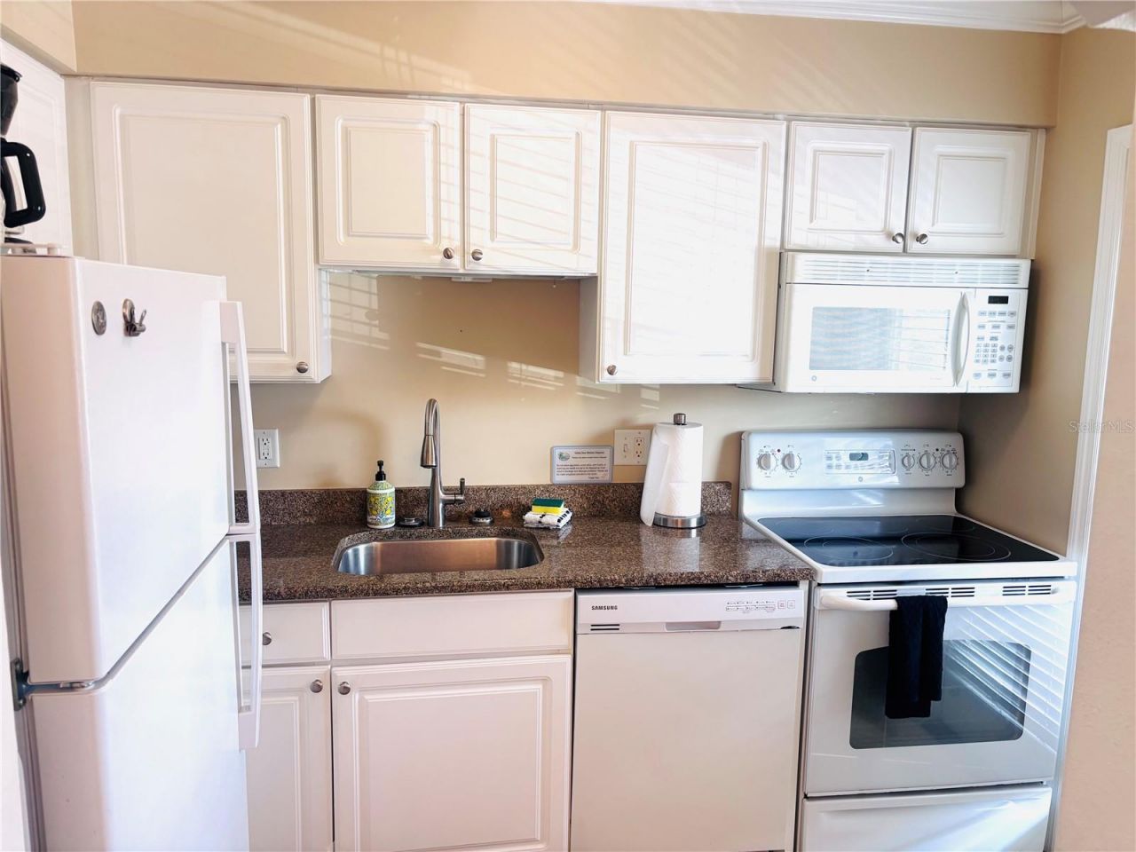 19417 Gulf Boulevard, Unit B209, Indian Rocks Beach, FL 33785 Photo