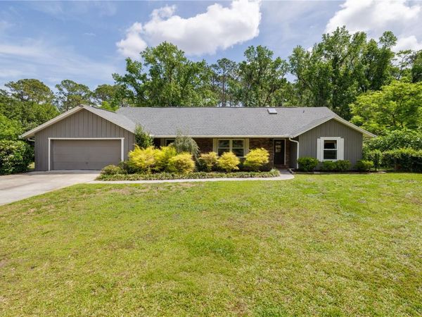 379 OAKRIDGE ROAD , ORMOND BEACH, FL 32174