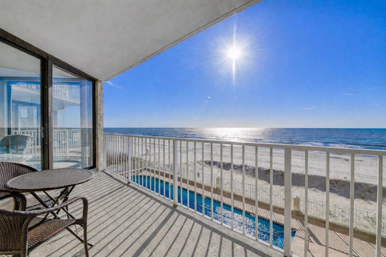 1990 N Waccamaw Dr. Photo 16