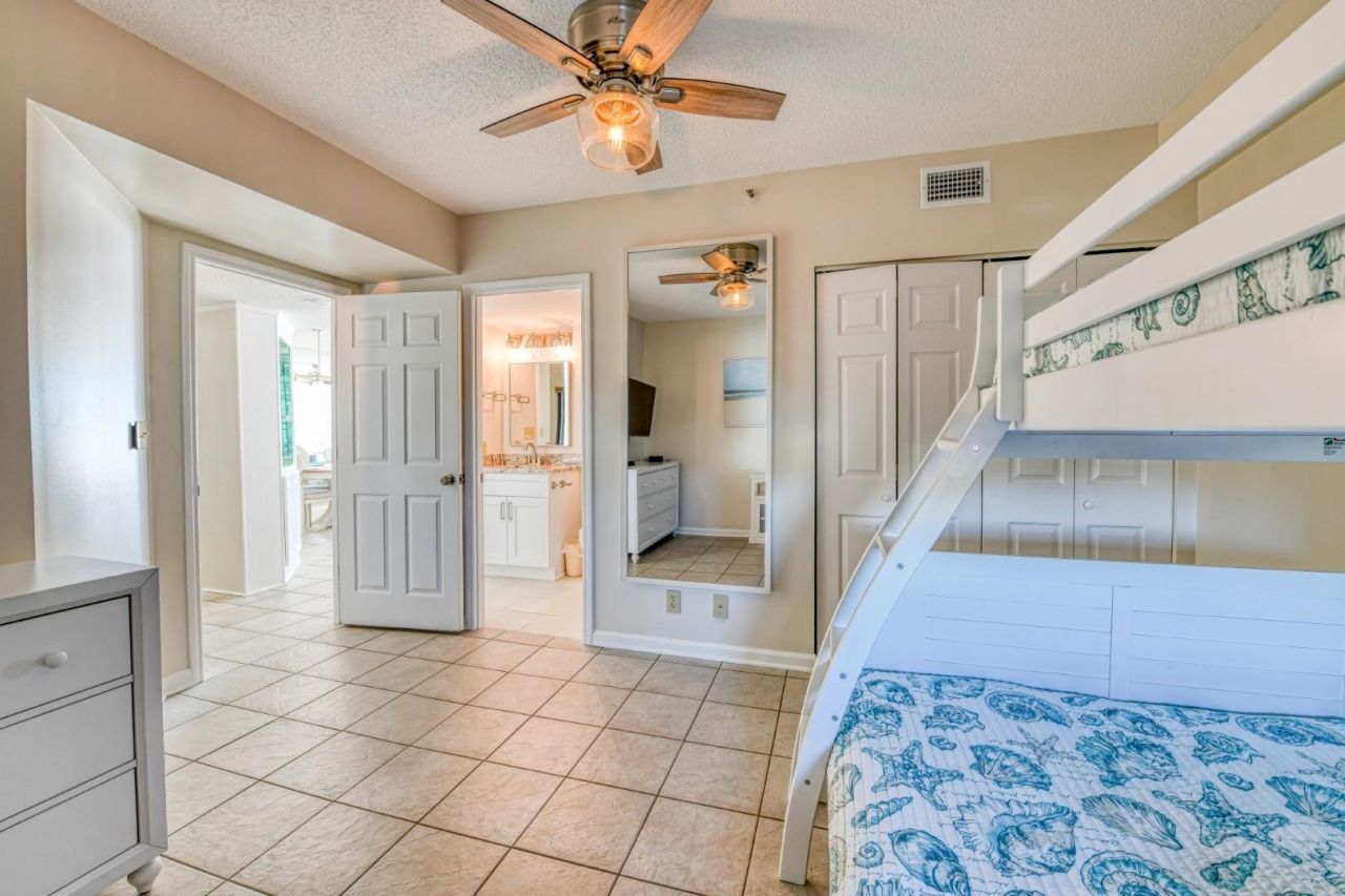 1990 N Waccamaw Dr. Photo 35