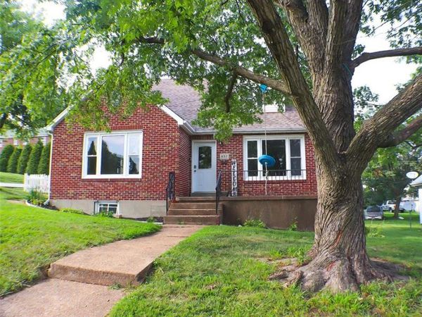 437 W 8th Street, Hermann, MO 65041