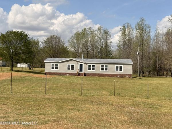 573 Alred Road, Coldwater, MS 38618