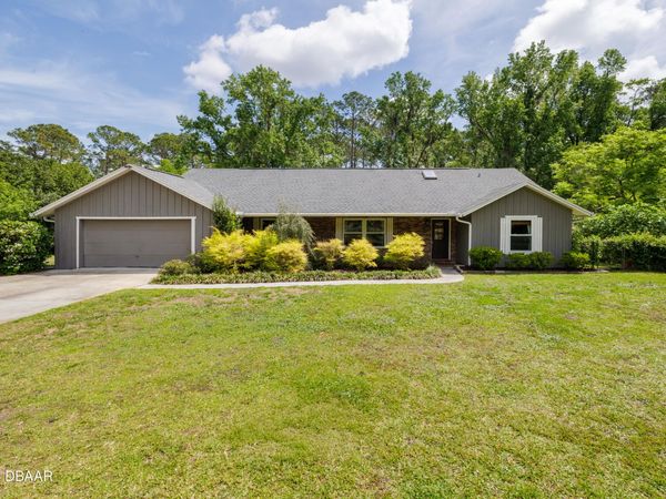 379 Oakridge Road, Ormond Beach, FL 32174