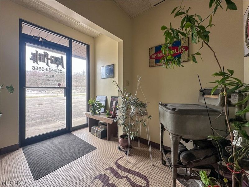 1617 Warren Avenue, Niles, OH 44446 Photo 27