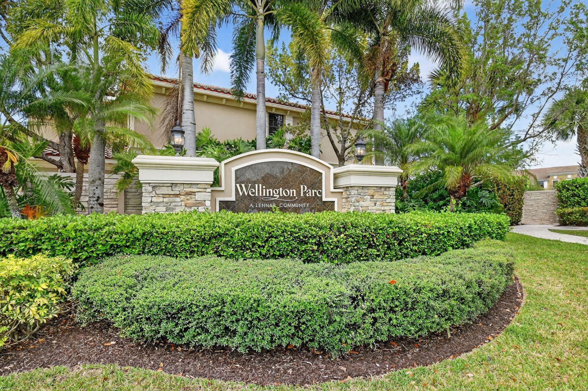 10457 Wellington Parc Drive, Wellington, FL 33449 Photo