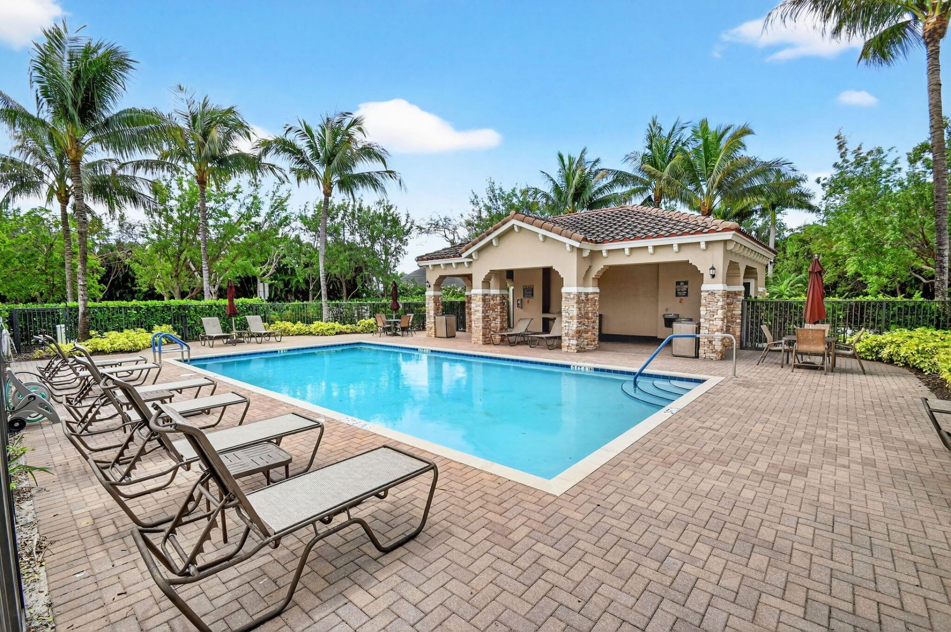 10457 Wellington Parc Drive, Wellington, FL 33449 Photo