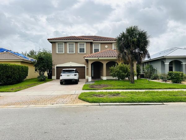 1756 SW Jamesport Drive, Port St. Lucie, FL 34953