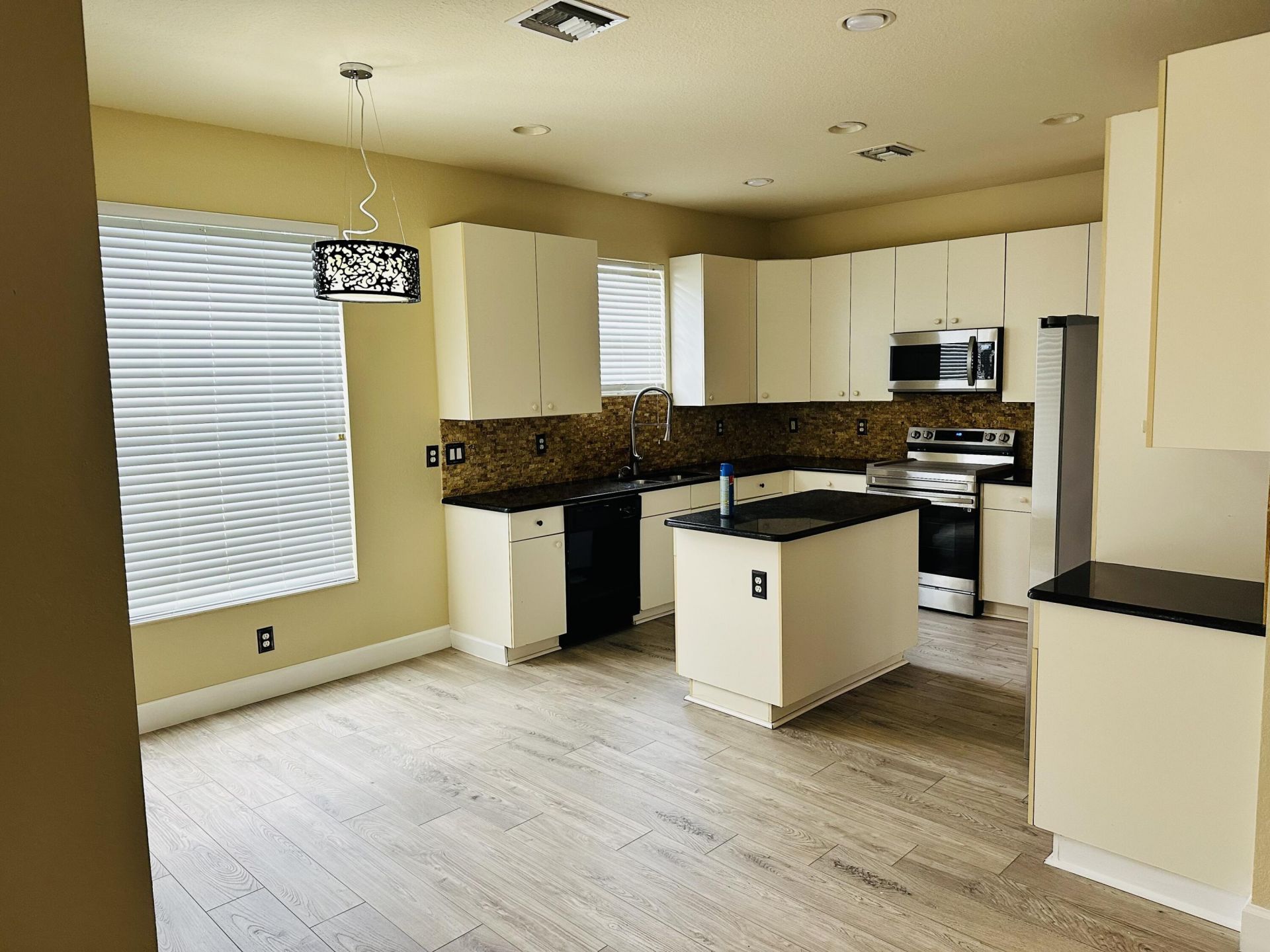 1756 SW Jamesport Drive, Port Saint Lucie, FL 34953 Photo