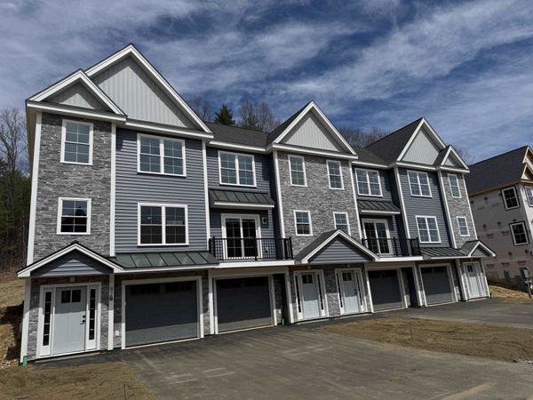 83 Kearsarge Lane, Tilton, NH 03276