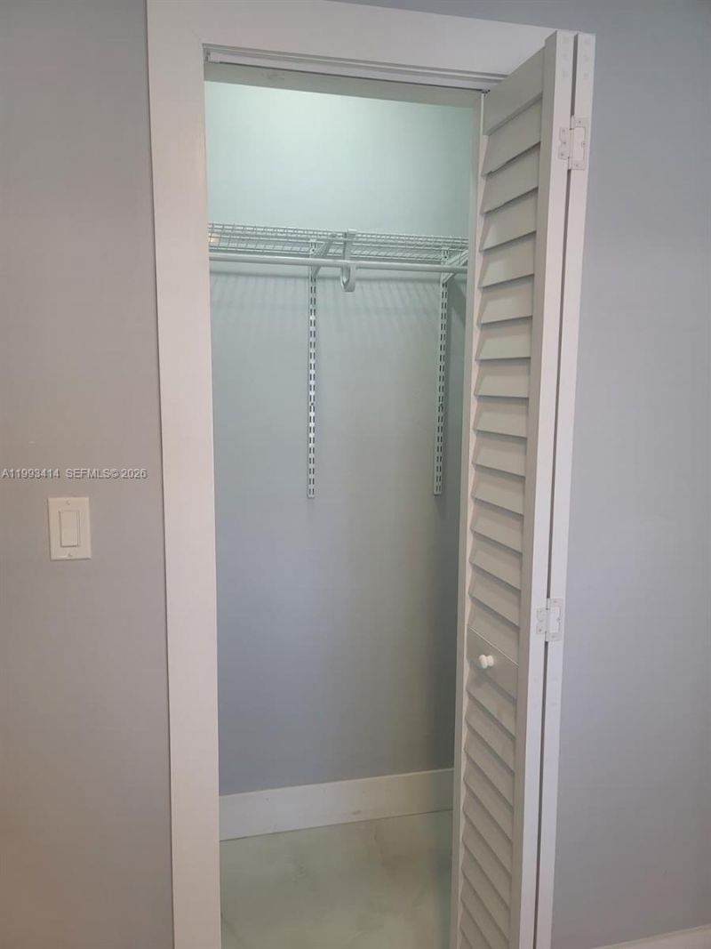 266 NE 162nd St, Miami, FL 33162 Photo