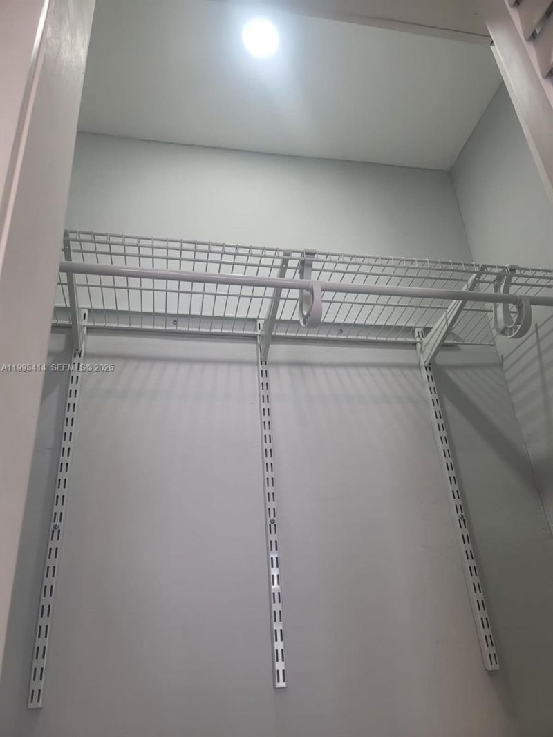 266 NE 162nd St, Miami, FL 33162 Photo