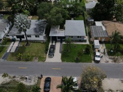 266 NE 162nd St , Miami, FL 33162 Photo