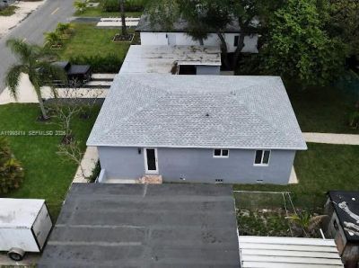 266 NE 162nd St , Miami, FL 33162 Photo