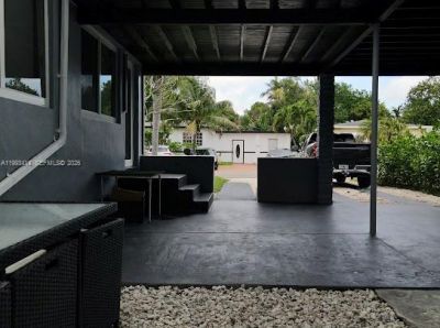 266 NE 162nd St , Miami, FL 33162 Photo