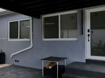 266 NE 162nd St , Miami, FL 33162 Photo