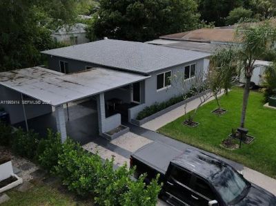 266 NE 162nd St , Miami, FL 33162 Photo