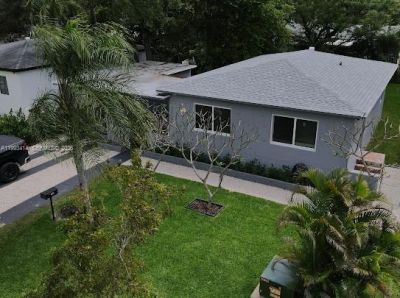 266 NE 162nd St , Miami, FL 33162 Photo