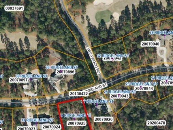 29 Ridgeland Street, Pinehurst, NC 28374