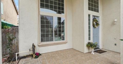 9475 Winding River Way, Elk Grove, CA 95624 Photo