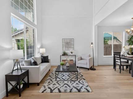 9475 Winding River Way, Elk Grove, CA 95624 Photo