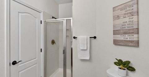 9475 Winding River Way, Elk Grove, CA 95624 Photo