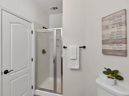 9475 Winding River Way, Elk Grove, CA 95624 Photo