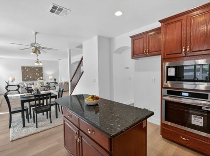 9475 Winding River Way, Elk Grove, CA 95624 Photo