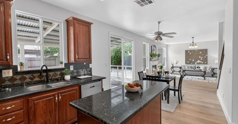 9475 Winding River Way, Elk Grove, CA 95624 Photo