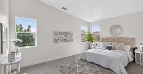 9475 Winding River Way, Elk Grove, CA 95624 Photo