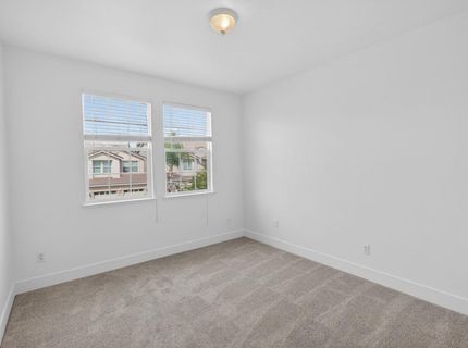 9475 Winding River Way, Elk Grove, CA 95624 Photo