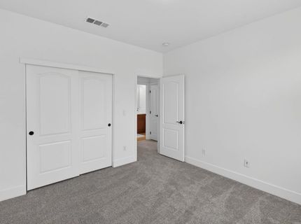 9475 Winding River Way, Elk Grove, CA 95624 Photo